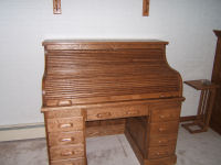 an other roll top desk